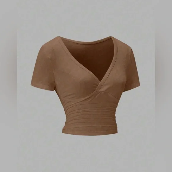 CALVAYA SOLID V-NECK SHORT SLEEVE TOP - Picture 2 of 3